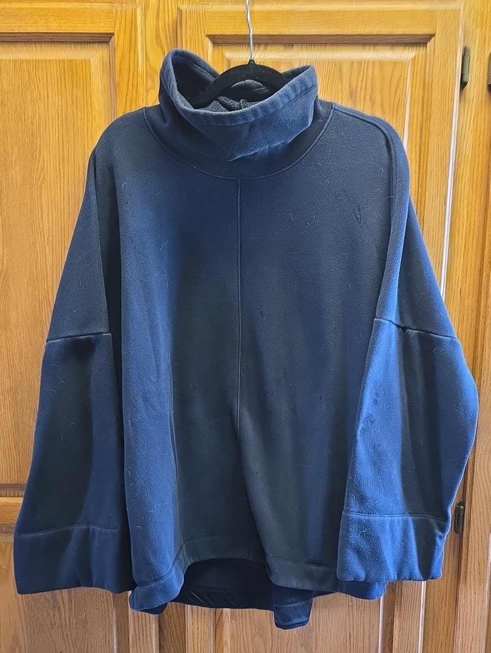 Athleta Cozy Karma Funnel Neck Sweatshirt, 2 Pockets, Oversized, XL, Wide Sleeve